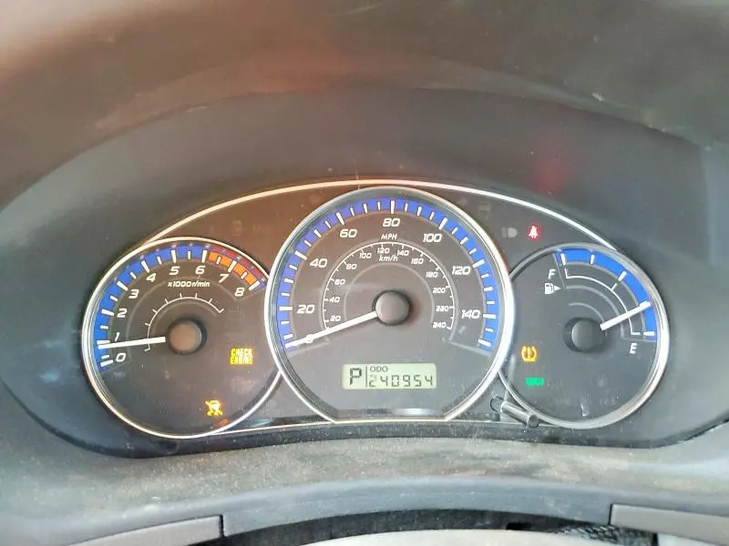 2010 SUBARU FORESTER 2.5X  