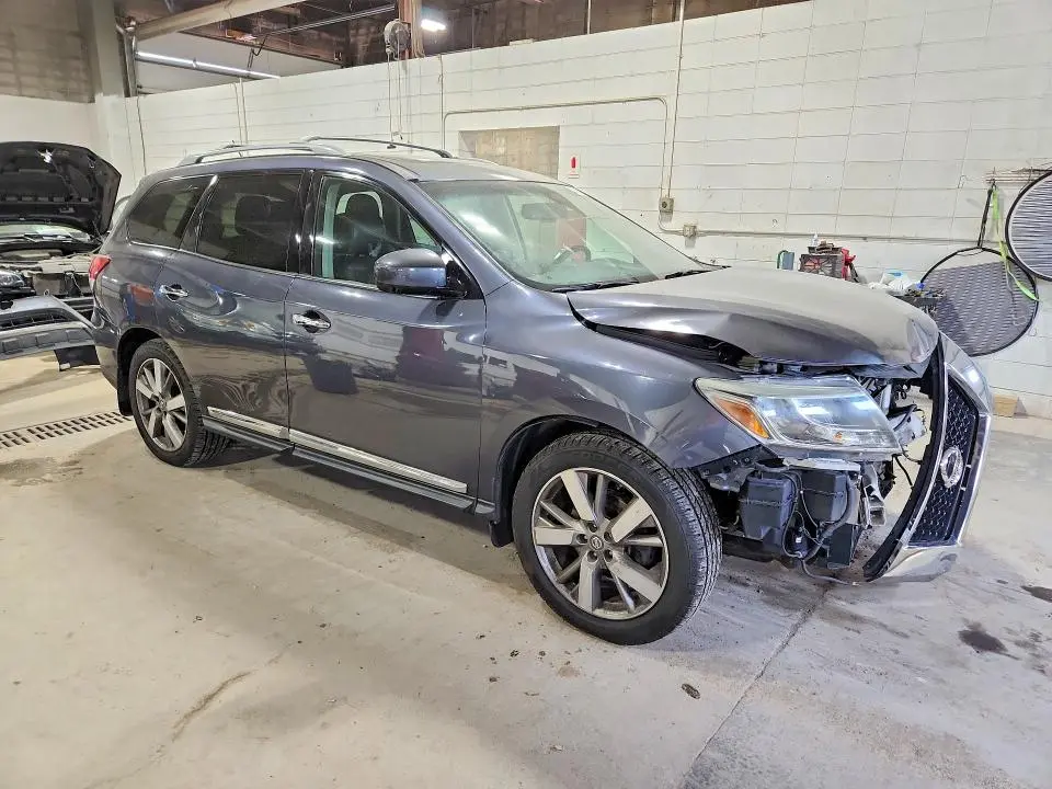 2014 NISSAN PATHFINDER S  