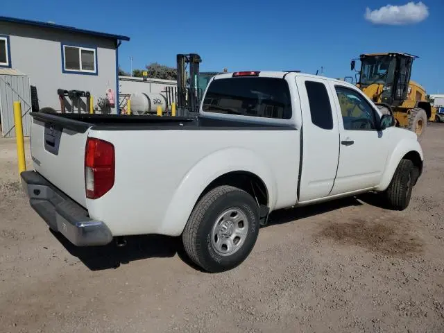 2015 NISSAN FRONTIER S  