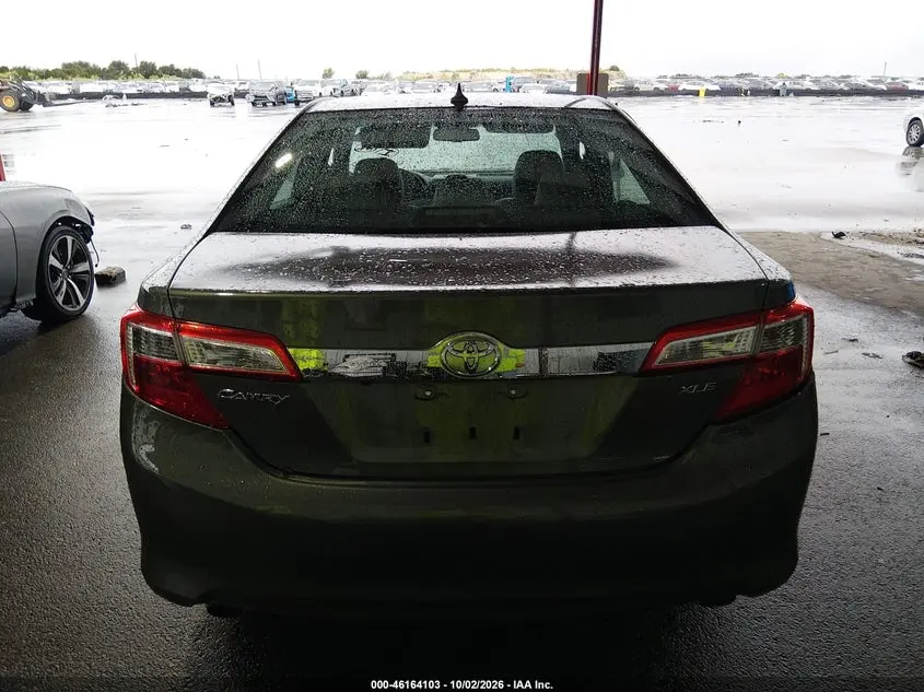 2012 TOYOTA CAMRY XLE V6
