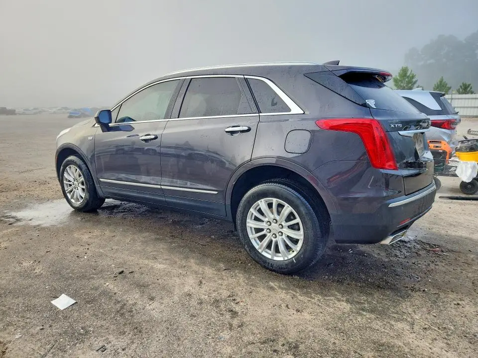 2017 CADILLAC XT5   