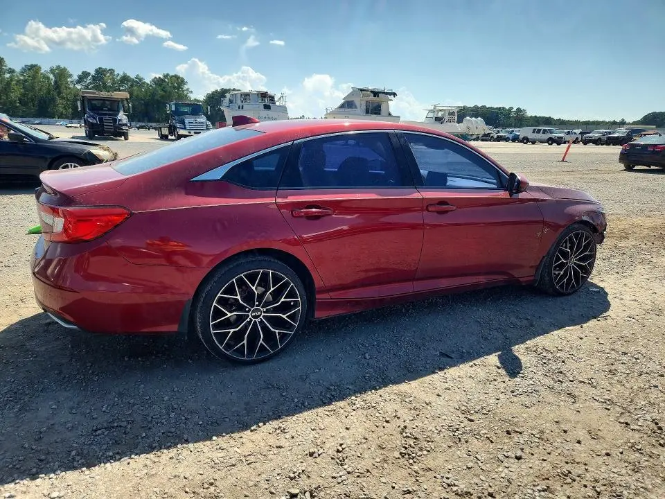 2018 HONDA ACCORD LX  
