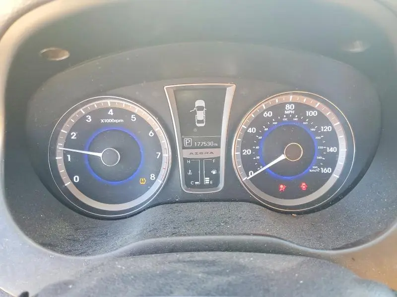 2013 HYUNDAI AZERA BASE  