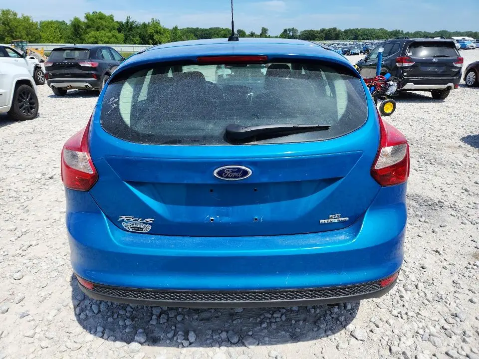 2014 FORD FOCUS SE  
