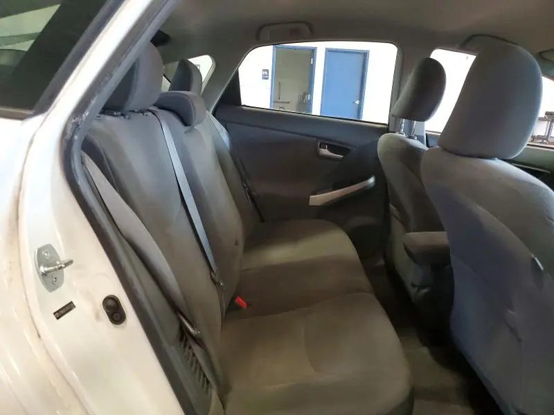 2010 TOYOTA PRIUS II  