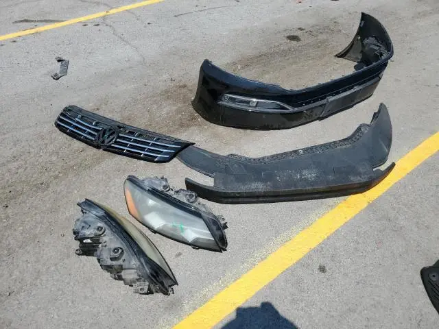 2014 VOLKSWAGEN PASSAT SEL  