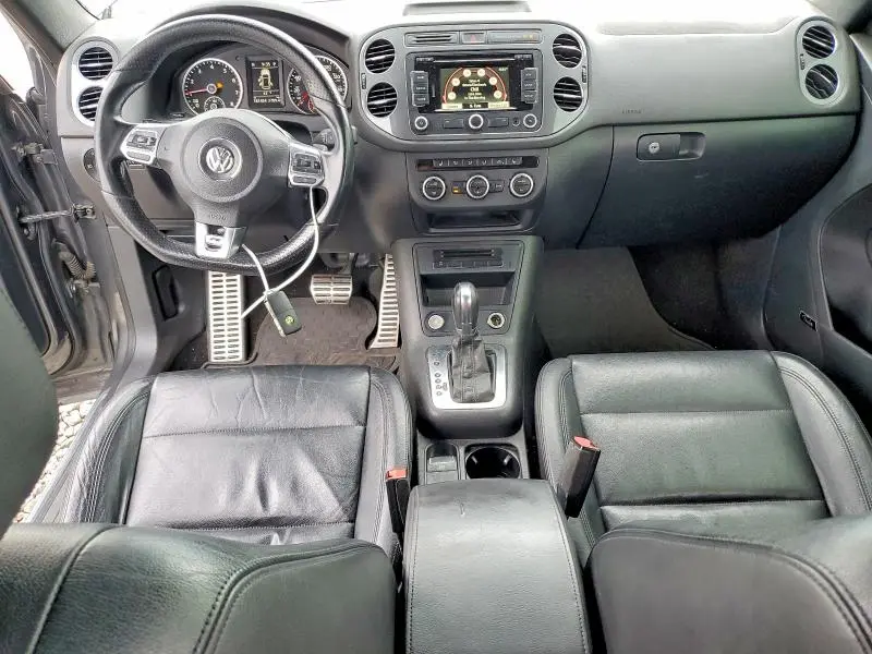 2014 VOLKSWAGEN TIGUAN S  