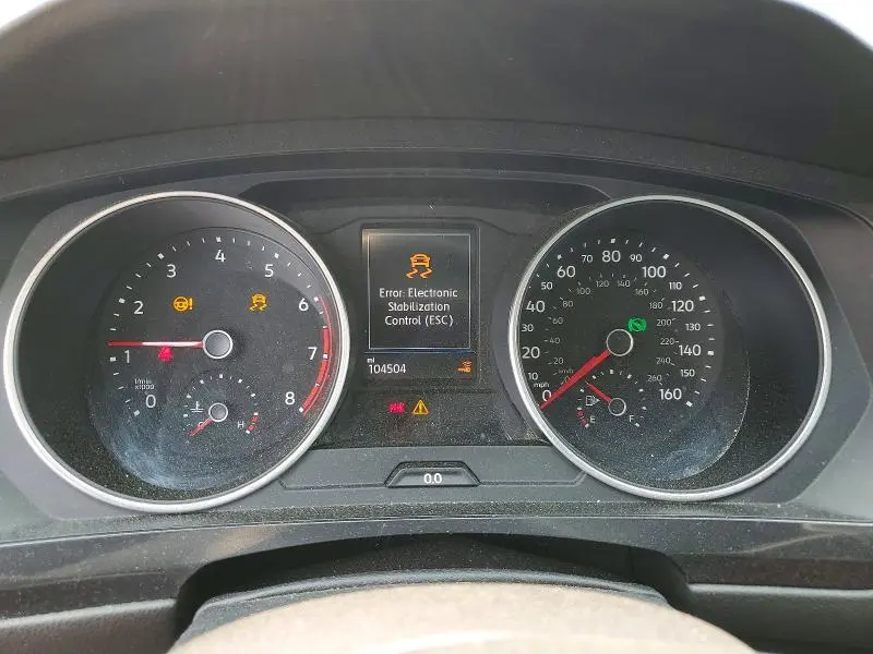 2019 VOLKSWAGEN TIGUAN SE  