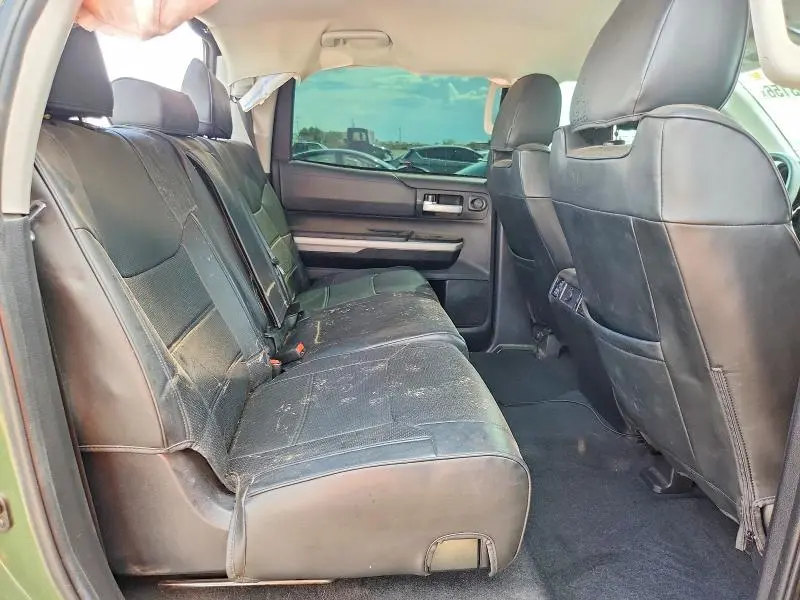2021 TOYOTA TUNDRA SR5  