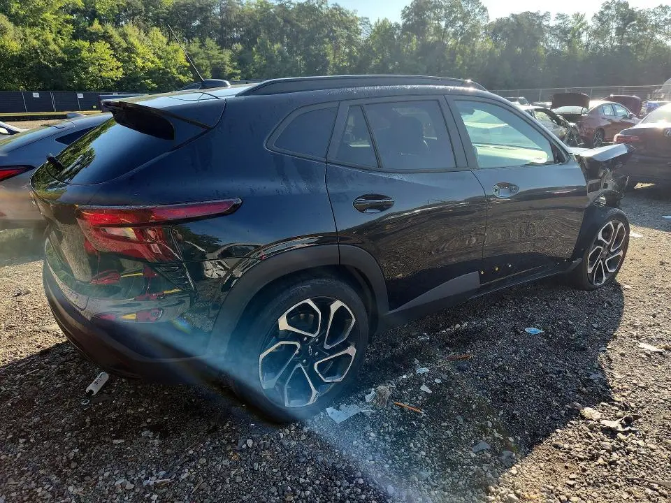 2025 CHEVROLET TRAX 2RS  