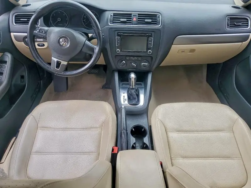 2013 VOLKSWAGEN JETTA TDI  