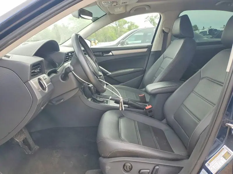 2022 VOLKSWAGEN PASSAT SE  