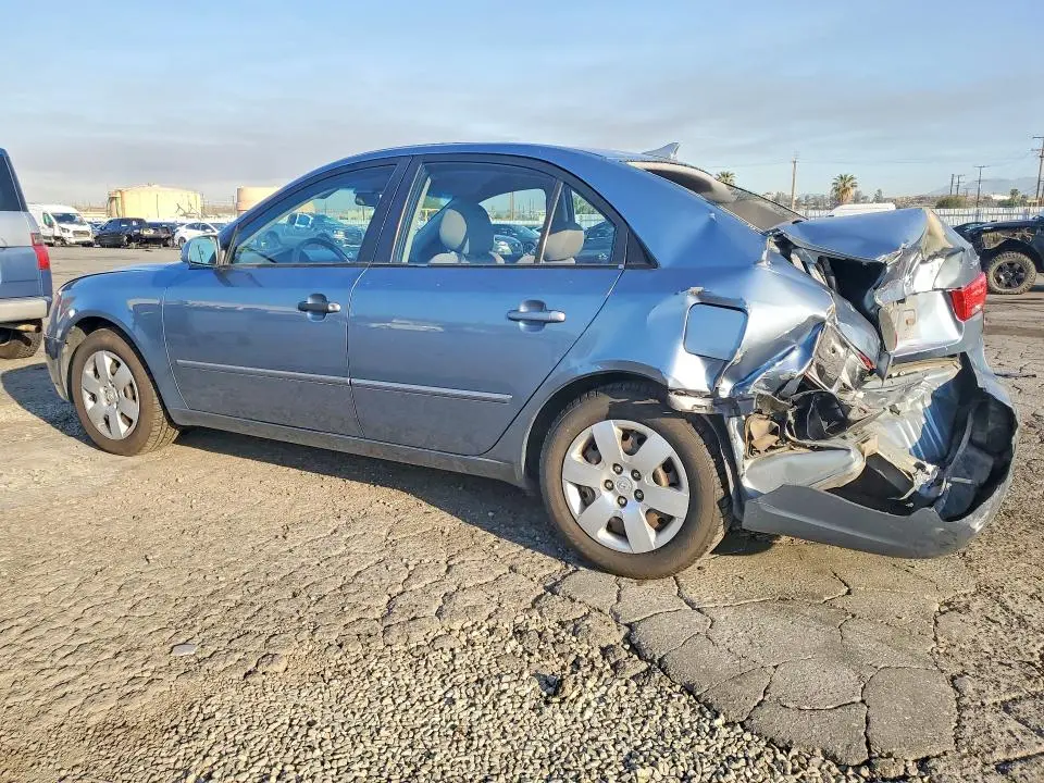 2010 HYUNDAI SONATA GLS  