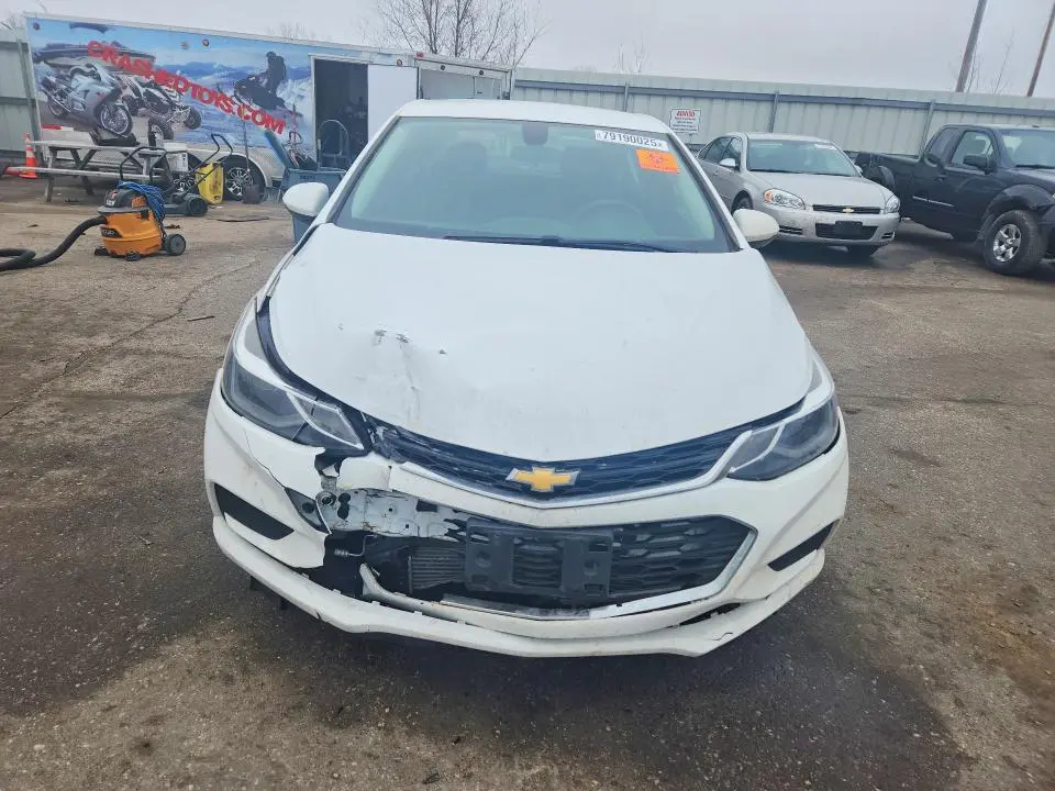 2017 CHEVROLET CRUZE LT  