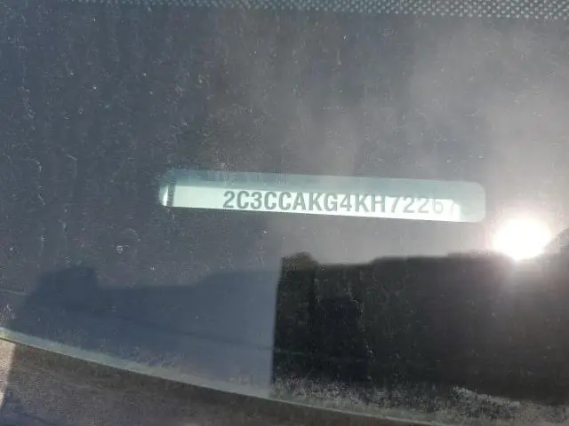 2019 CHRYSLER 300 LIMITED  