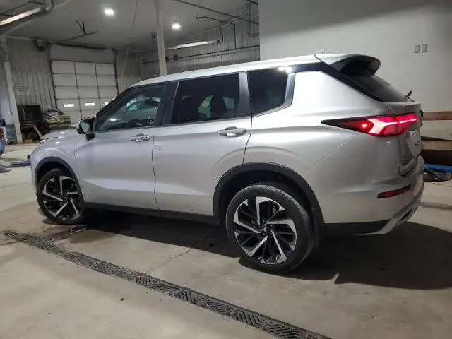2023 MITSUBISHI OUTLANDER SE  