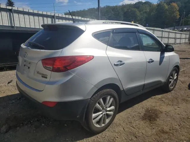 2011 HYUNDAI TUCSON GLS  
