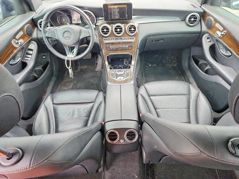 2019 MERCEDES-BENZ GLC 300  