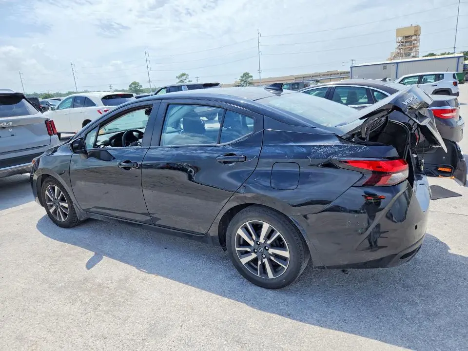 2024 NISSAN VERSA SV  