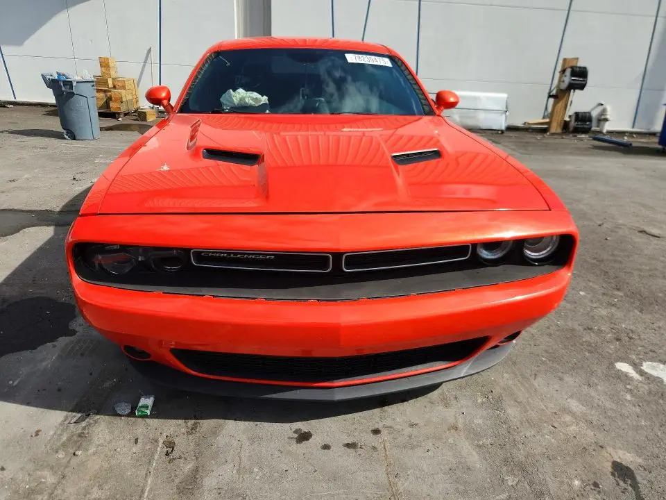 2016 DODGE CHALLENGER SXT  