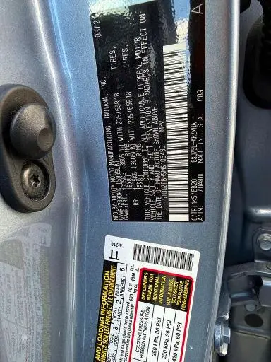 2021 TOYOTA HIGHLANDER XLE  