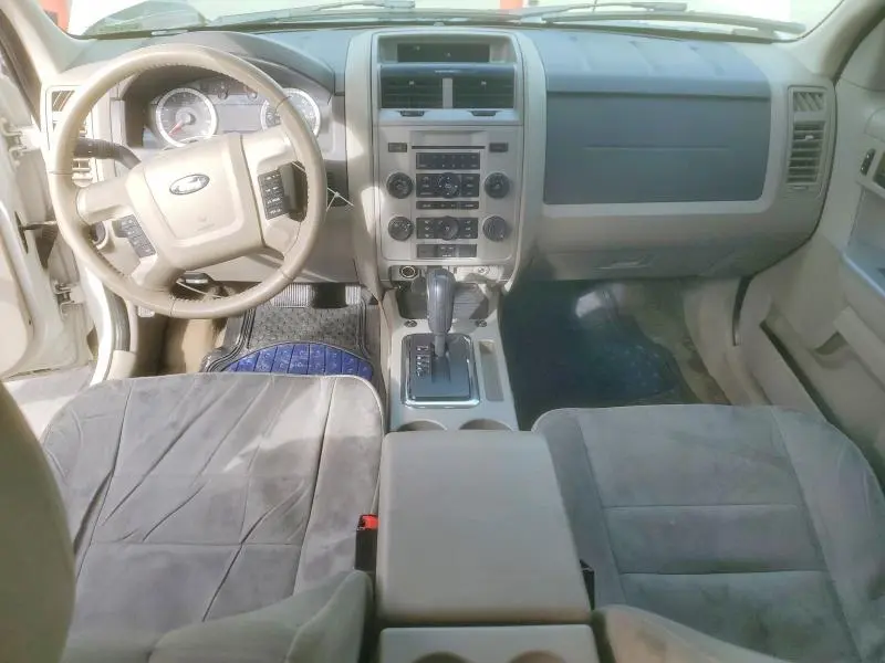 2012 FORD ESCAPE XLT  