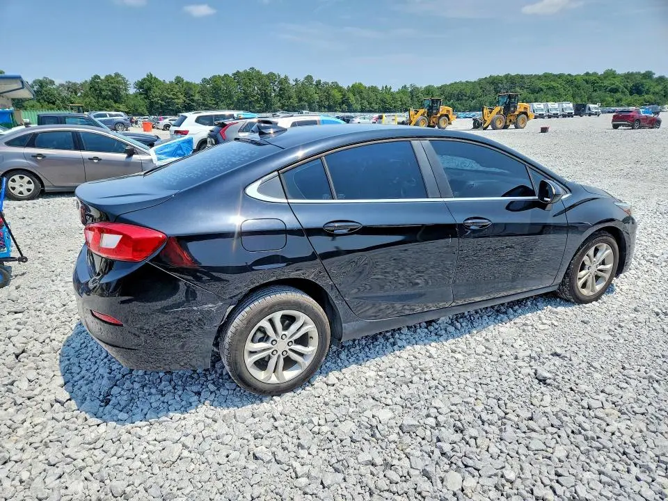 2019 CHEVROLET CRUZE LT  