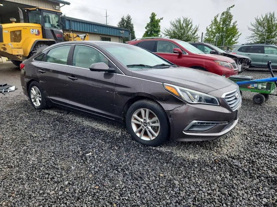 2015 HYUNDAI SONATA SE  
