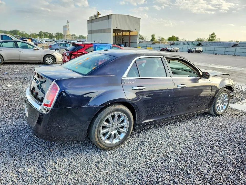 2012 CHRYSLER 300 LIMITED  