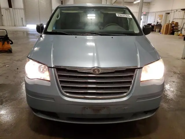 2010 CHRYSLER TOWN & COUNTRY LX  