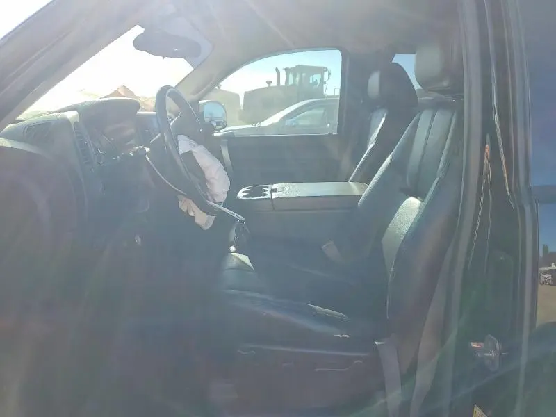 2013 CHEVROLET SILVERADO K1500 LT  