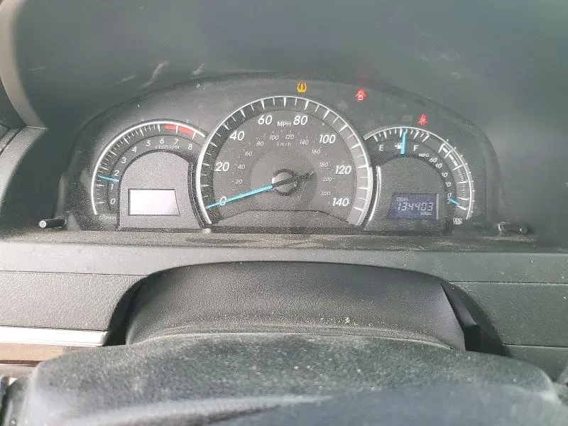 2012 TOYOTA CAMRY XLE  