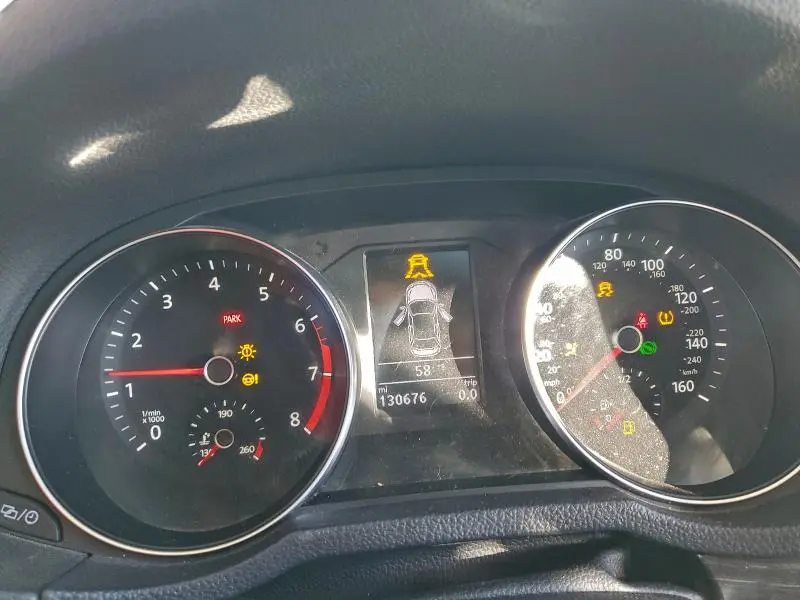 2016 VOLKSWAGEN PASSAT SE  