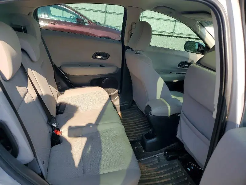2018 HONDA HR-V LX  