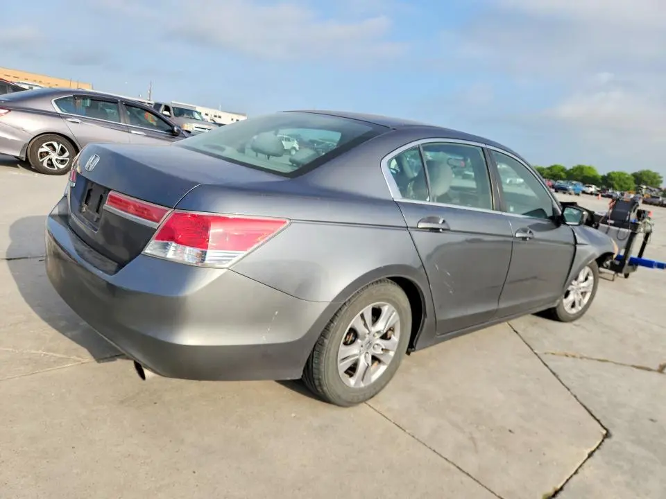 2012 HONDA ACCORD LXP  