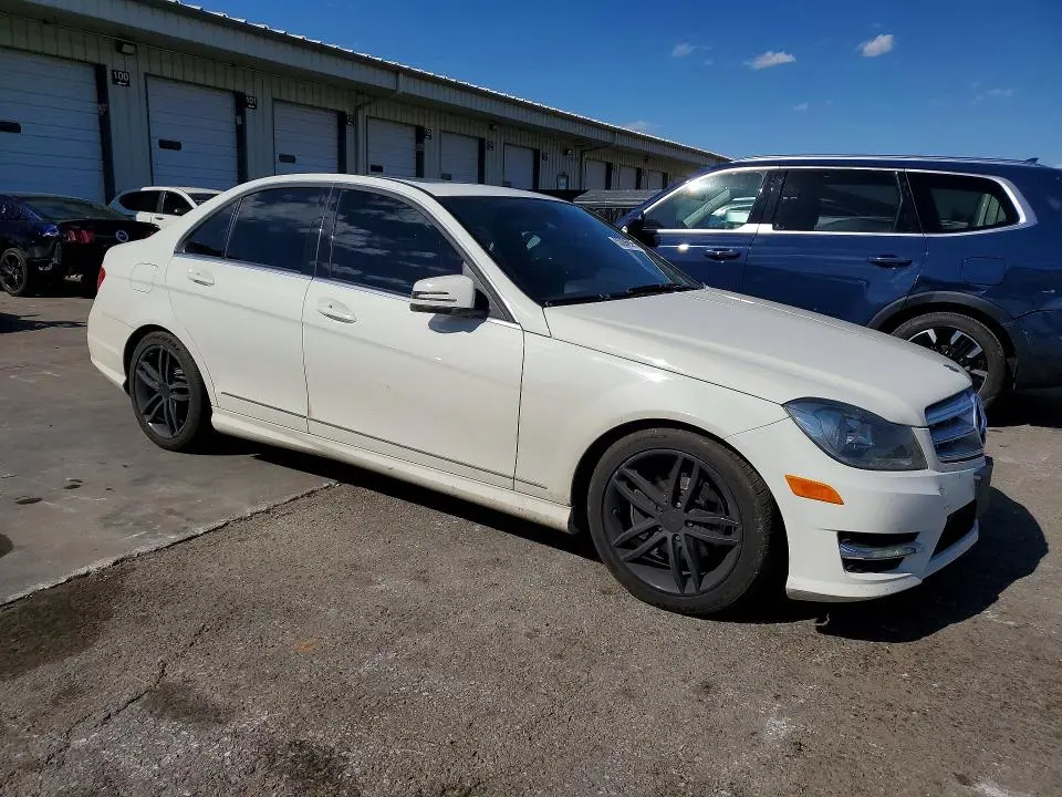 2012 MERCEDES-BENZ C 300 4MATIC  