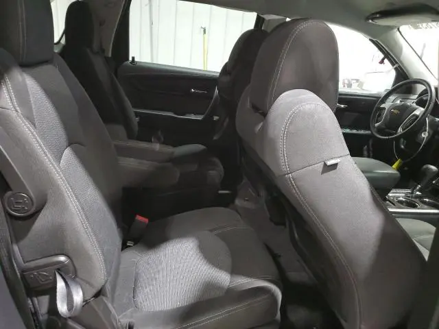 2016 CHEVROLET TRAVERSE LT  