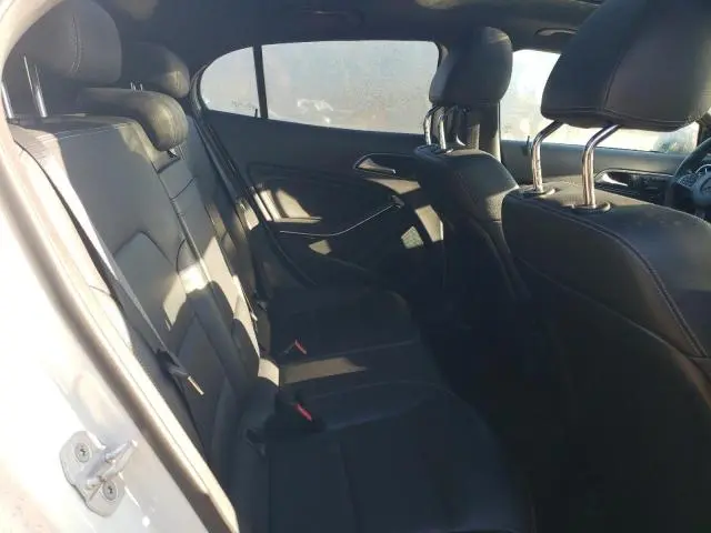 2017 MERCEDES-BENZ GLA 250 4MATIC  