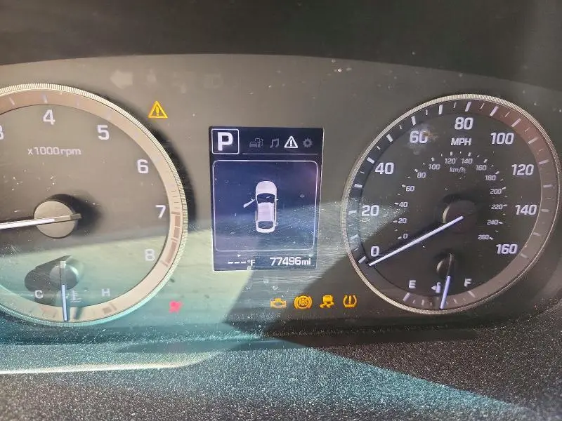 2016 HYUNDAI SONATA SE  
