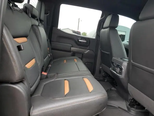 2021 GMC SIERRA K1500 AT4  