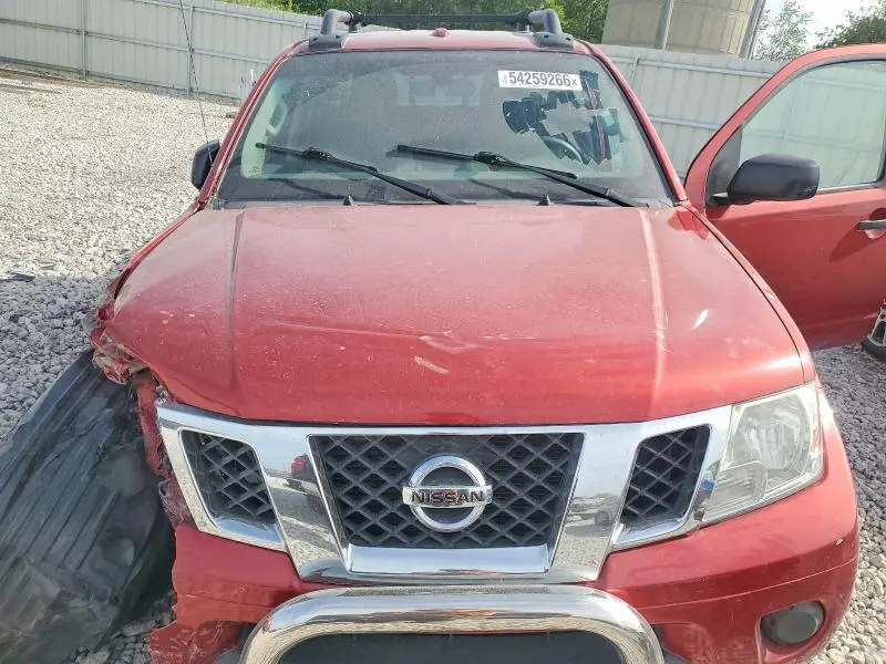 2015 NISSAN FRONTIER SV  