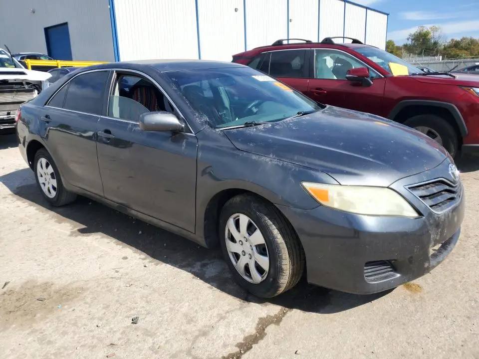 2011 TOYOTA CAMRY LE  