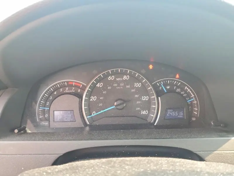 2014 TOYOTA CAMRY LE  