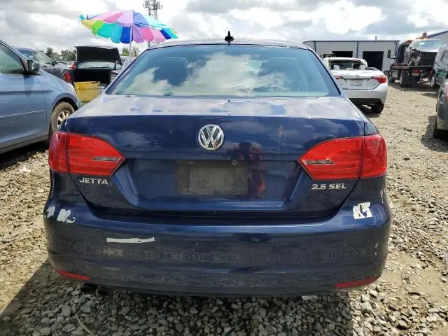 2011 VOLKSWAGEN JETTA SEL  