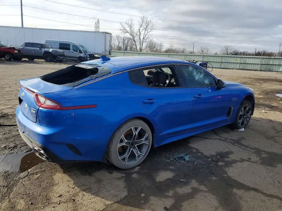 2018 KIA STINGER GT  