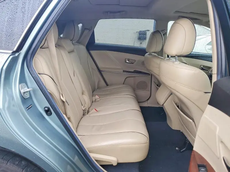 2011 TOYOTA VENZA AWD V6  