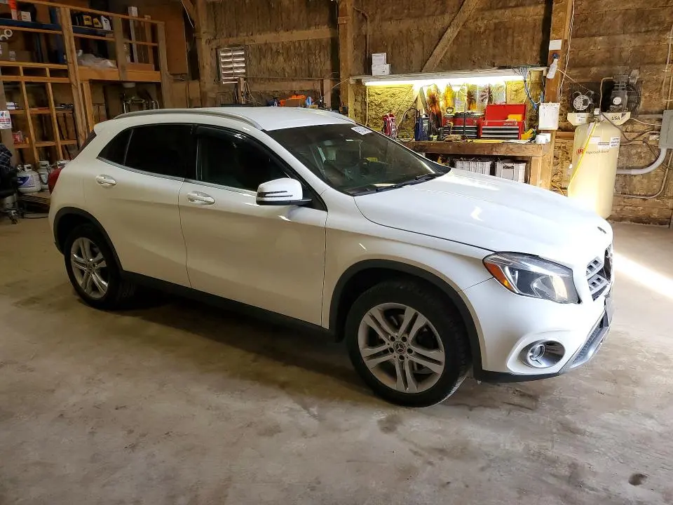 2018 MERCEDES-BENZ GLA 250 4MATIC  