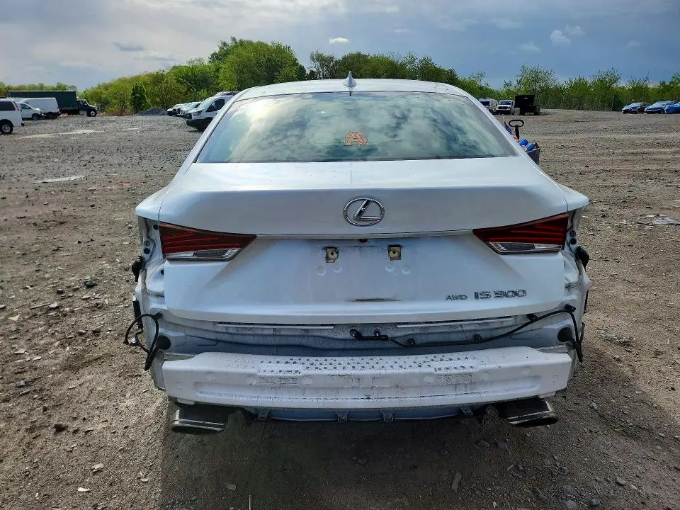 2017 LEXUS IS   