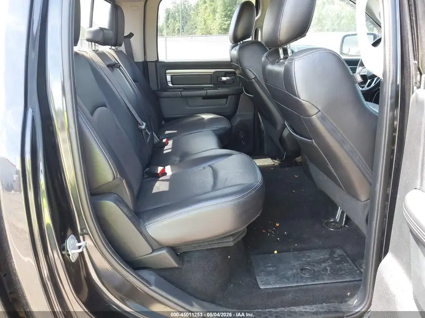 2017 RAM 1500 SPORT  4X2 5'7 BOX