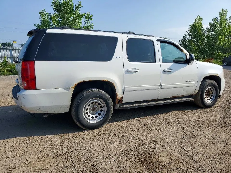 2013 GMC YUKON XL K1500 SLT  
